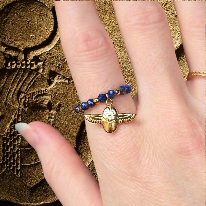 Bague scarabée en Lapis-lazuli