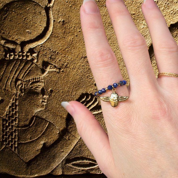 Bague scarabée en Lapis-lazuli